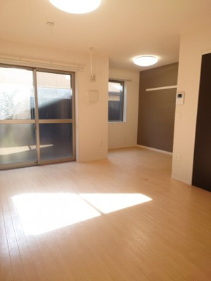 【居間・リビング】 | ブリーズパレス