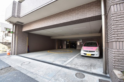 【駐車場】 | ナイスアーバン横濱駅東館 | 駐車場です。