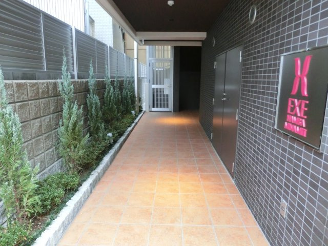 エグゼ難波南Ⅱのエントランス