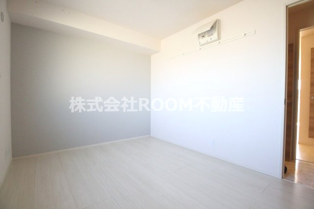 コンフォーレ鷹尾 A・Ｂ棟の洋室|スタンダードな洋室です