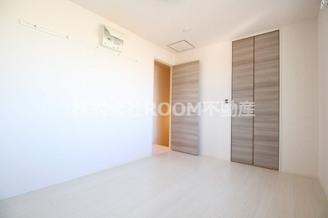 コンフォーレ鷹尾 A・Ｂ棟の内装|明るい室内です