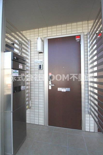 コンフォーレ鷹尾 A・Ｂ棟の玄関|明るい玄関です