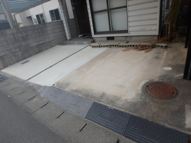 中庄お手頃中古の駐車場