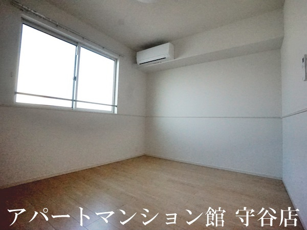 ハウス　AIAIの寝室