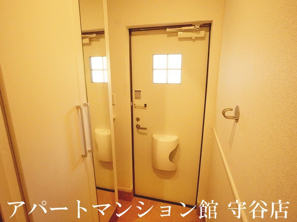 ハウス　AIAIの玄関