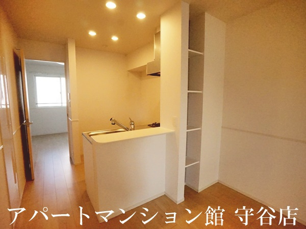 ハウス　AIAIの内装