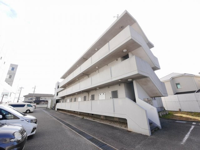 アーバンエース西神戸パル303 クロゼット 南向き 最上階 エアコン フローリング 神戸市の賃貸 不動産 売却は株式会社ハウスピアにお任せください アーバンエース西神戸パル303 クロゼット 南向き 最上階 エアコン フローリング 神戸市の賃貸 不動産 売却は株式会社ハウスピアにお任せください