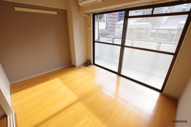 プレステージ堂島　仲介手数料無料の寝室