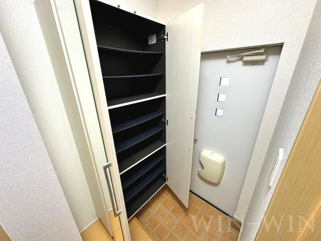 ソレイユ イーストの玄関