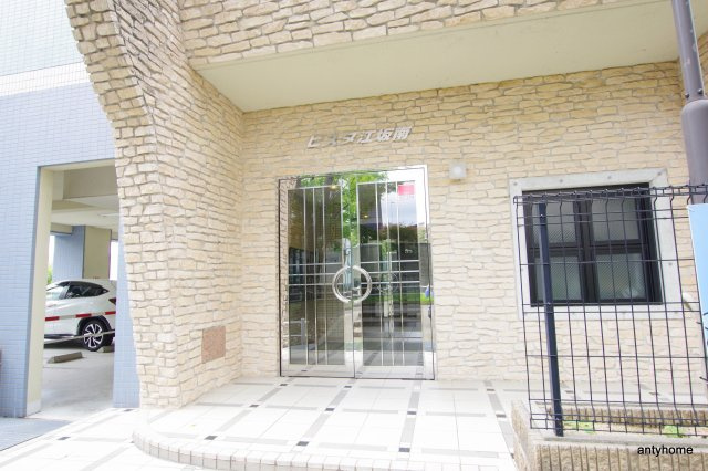 ビスタ江坂南 仲介手数料無料のエントランス