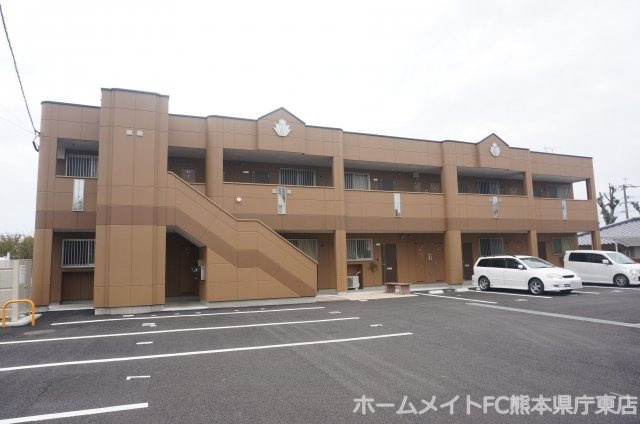 熊本市東区八反田３丁目のアパート