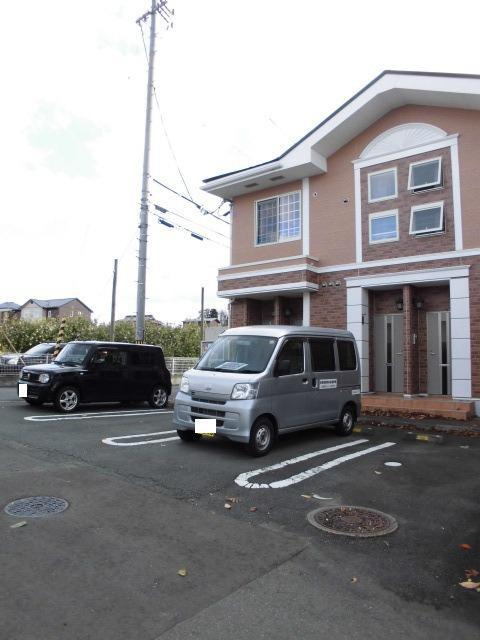 コロレカーサの駐車場