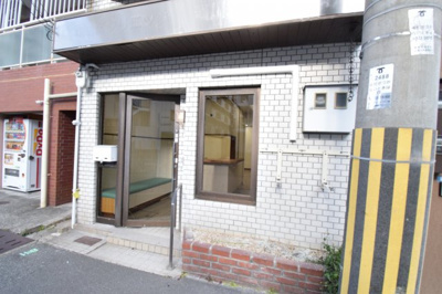 【エントランス】 | 下沢通1丁目戸建