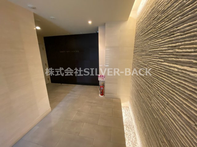 サムティ南堀江LUCEのロビー