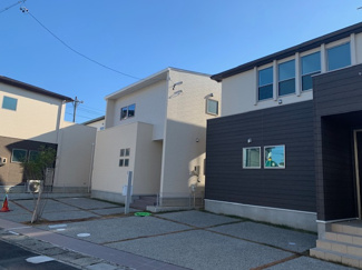 【外観】 | 【岐阜市本荘　新築建売】長期優良・耐震等級3・性能評価書を取得した安心安全住宅！小学校・保育園1分