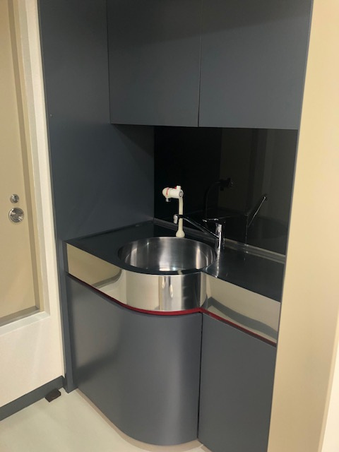 ヒカワザカビルのキッチン