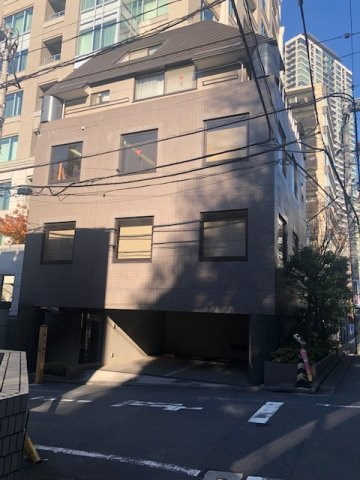 ヒカワザカビル