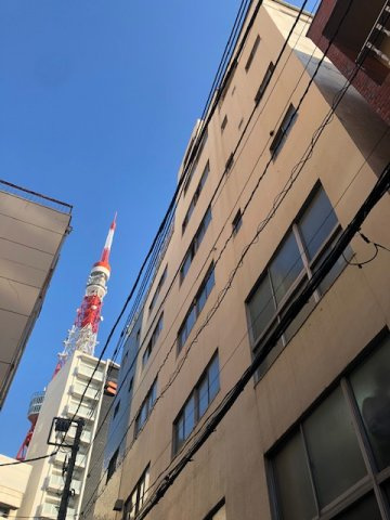 三貴ビルの外観