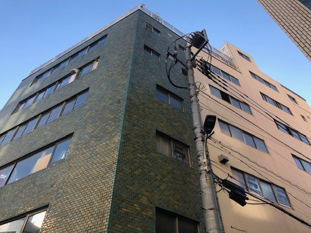 三貴ビルの外観