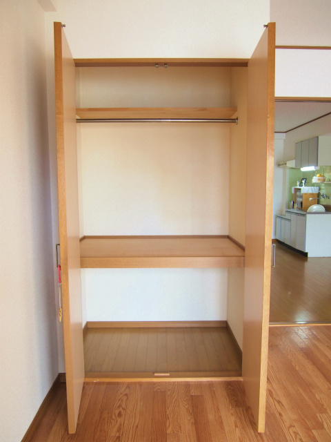 インポート久留米ルビーⅡ【10,000円キャッシュバック対象物件】の収納|収納スペース豊富です