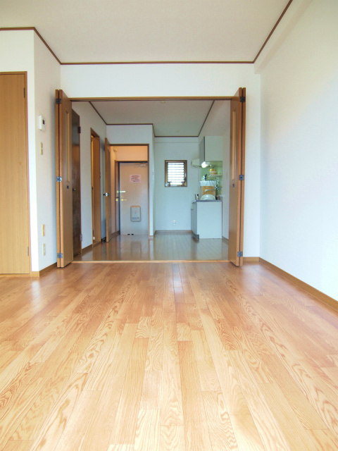 インポート久留米ルビーⅡ【10,000円キャッシュバック対象物件】の洋室|ゆったりした洋室です