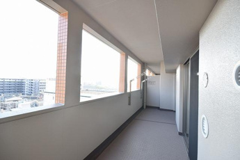 【バルコニー】