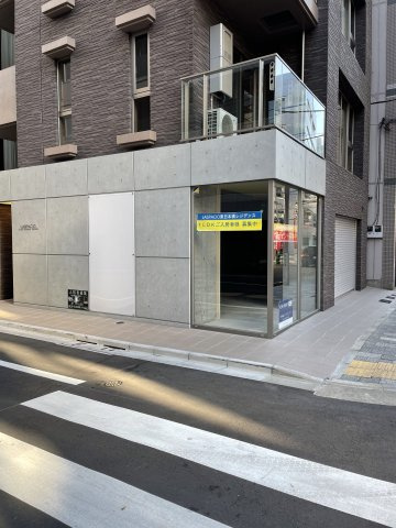 LASPACIO東日本橋レジデンスのエントランス