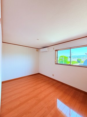 アジュールの洋室