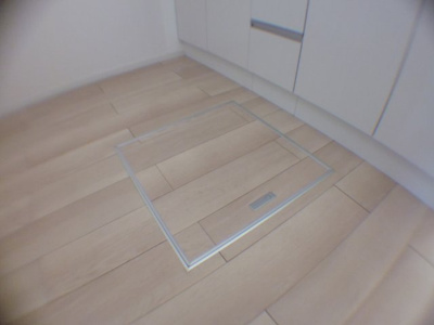 【その他共用部分】 | ラ・ファミーユ | 駐輪場