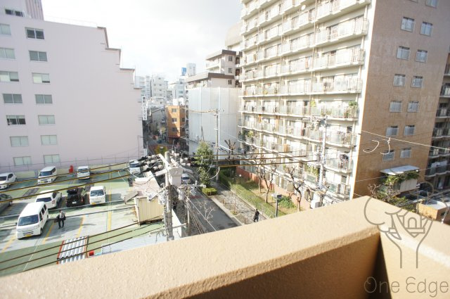 シャンテ与力町のバルコニー