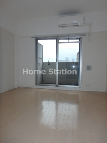 【居間・リビング】 | エクスクルーシブレジデンス西九条