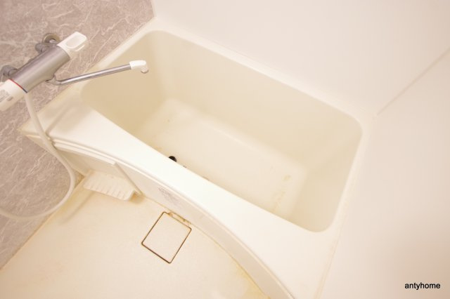 S-RESIDENCE新大阪リデンテ　仲介手数料無料の浴室