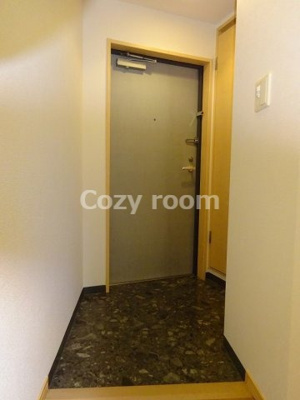 【玄関】 | フォレステージュ江坂公園 | 玄関です