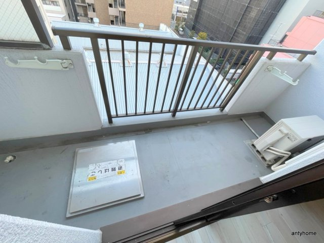 江坂東OMパレス　仲介手数料無料のバルコニー