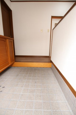 【玄関】 | 大阪府河内長野市栄町貸家