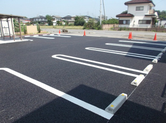 【駐車場】