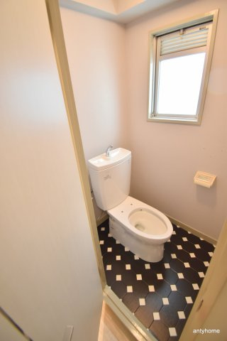 紙谷第１マンション　仲介手数料無料のトイレ