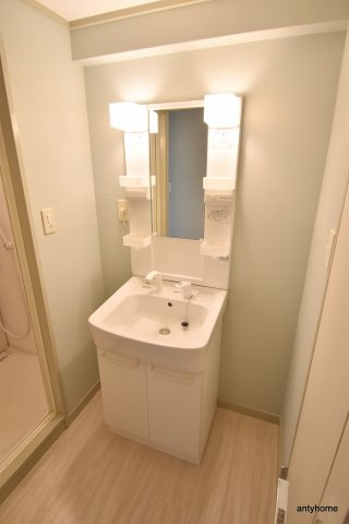 紙谷第１マンション　仲介手数料無料の洗面所