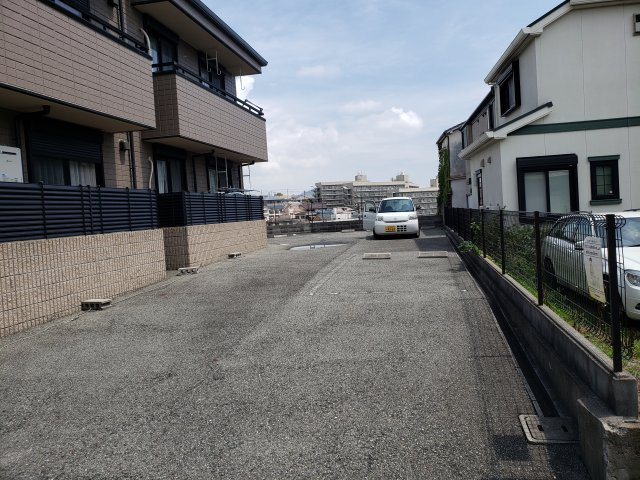 パレ・シェール霞ヶ丘の駐車場|敷地内駐車場☆神戸市垂水区　パレ・シェール霞ヶ丘　賃貸☆