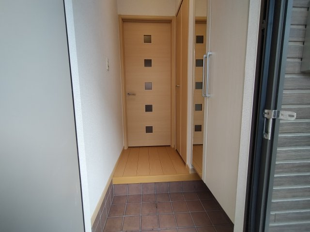 汐見坂マルタの玄関