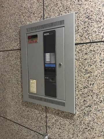 亀井ビルのセキュリティ