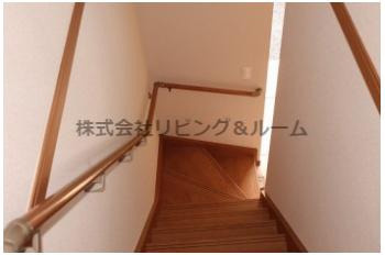 【玄関】 | ルミエール白河　B