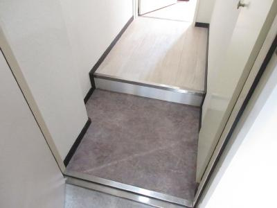 アルテハイム五条の玄関