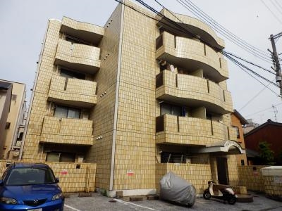 アルテハイム五条の外観