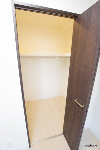 フェブライオ都島本通　仲介手数料無料の収納