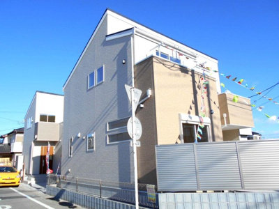 【外観】 | 新築　加須市　花崎4丁目　全2棟　1号棟　角地　らすと1棟 | ・花崎駅徒歩20分・駐車場2台並列・南向き・4LDKとWIC付とバルコニー・花崎北小・加須東中・