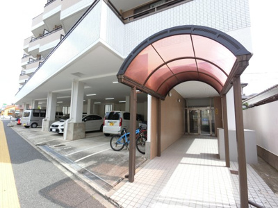 【エントランス】 | ソレイユマツド