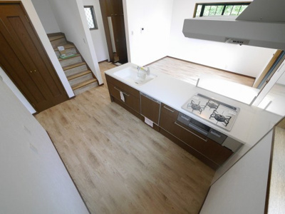 【キッチン】 | 熊内町５丁目リノベーション中古戸建 | 食洗機付き＾＾