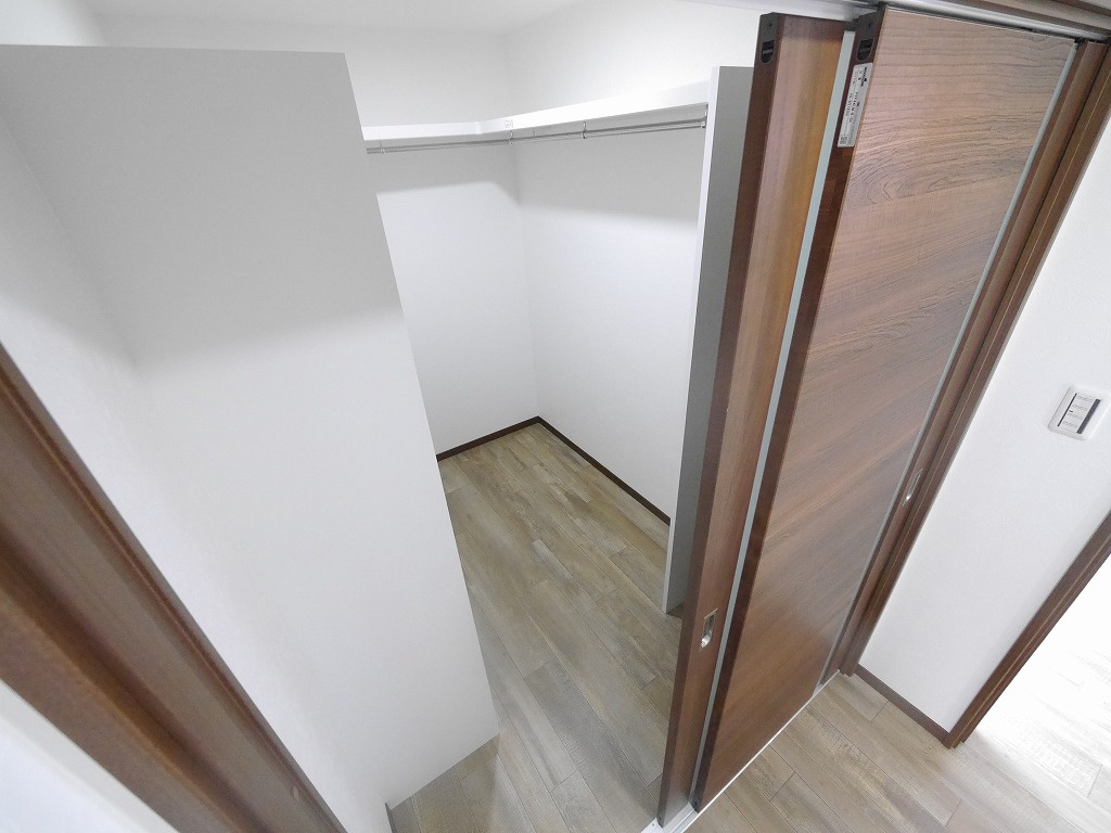 熊内町５丁目中古戸建（リノベーション）の収納