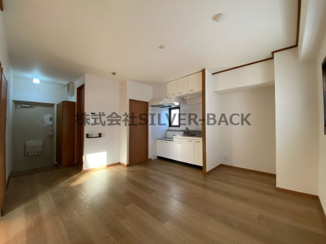 カダイ1号館の居間・リビング